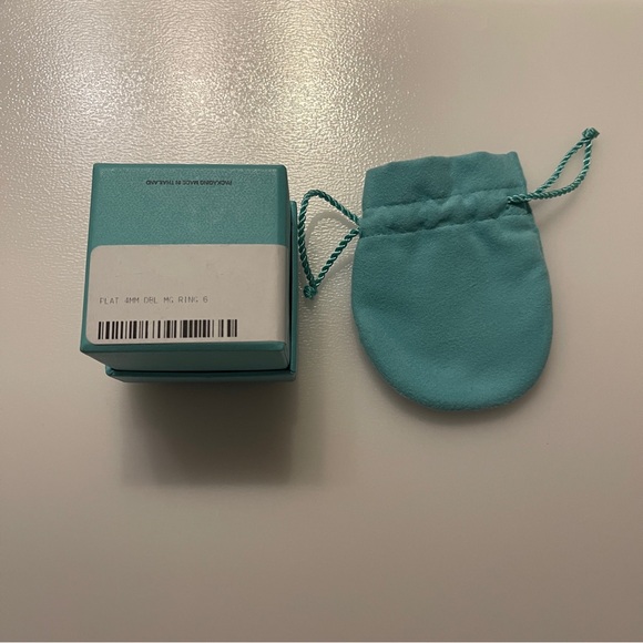 Tiffany&Co. box and dust bag empty packaging earrings bracelet necklace - Picture 2 of 6